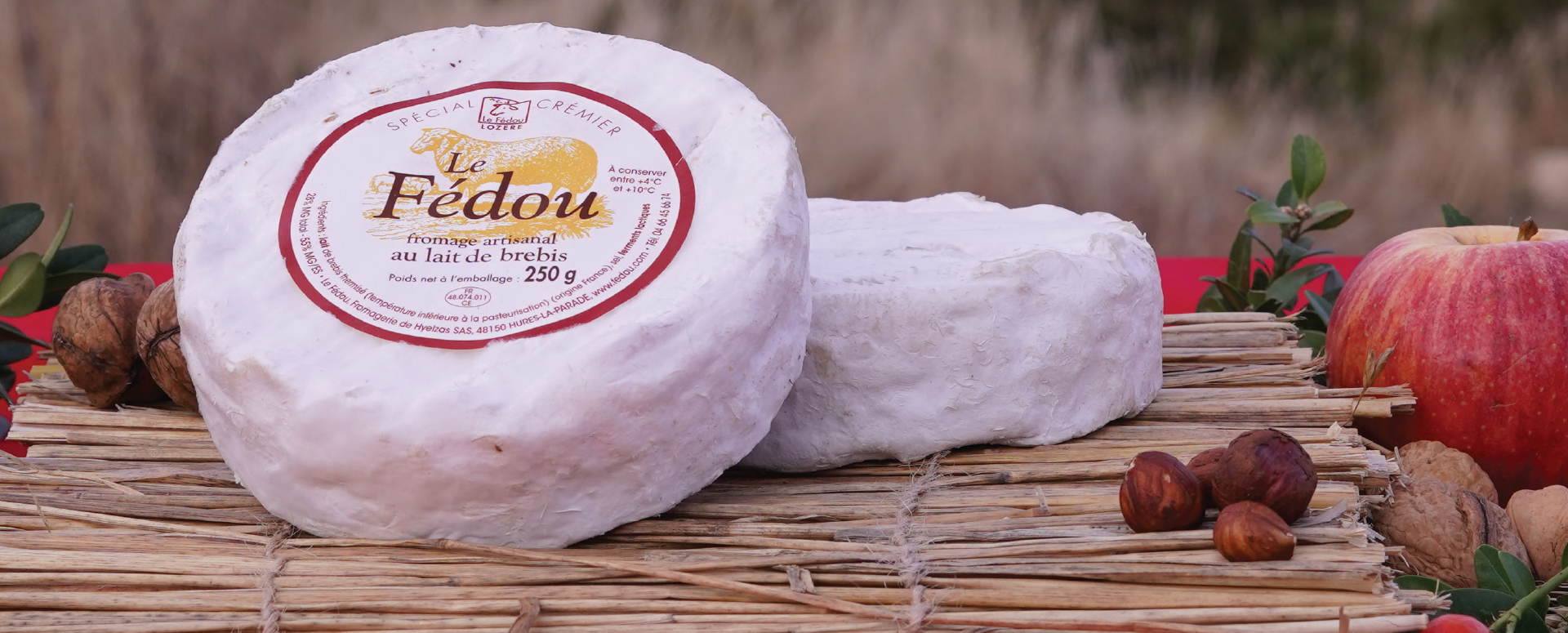 Fromage traditionnel Le Fédou à pâte molle au lait de brebis du Causse Méjean.